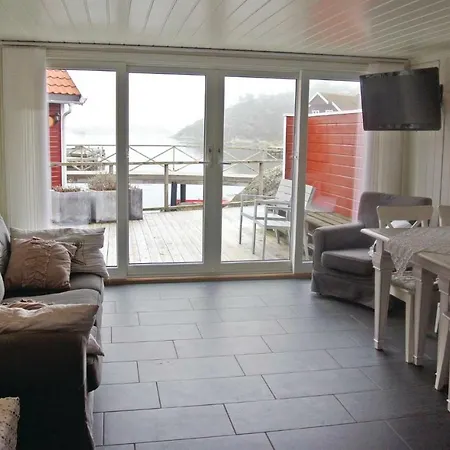 Holiday Flekkeroy With Sea View Ii